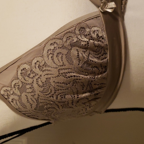 Bralette lace size 38B - Picture 2 of 3